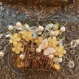 🦋12= Butterfly Collection hair combs (40% off)